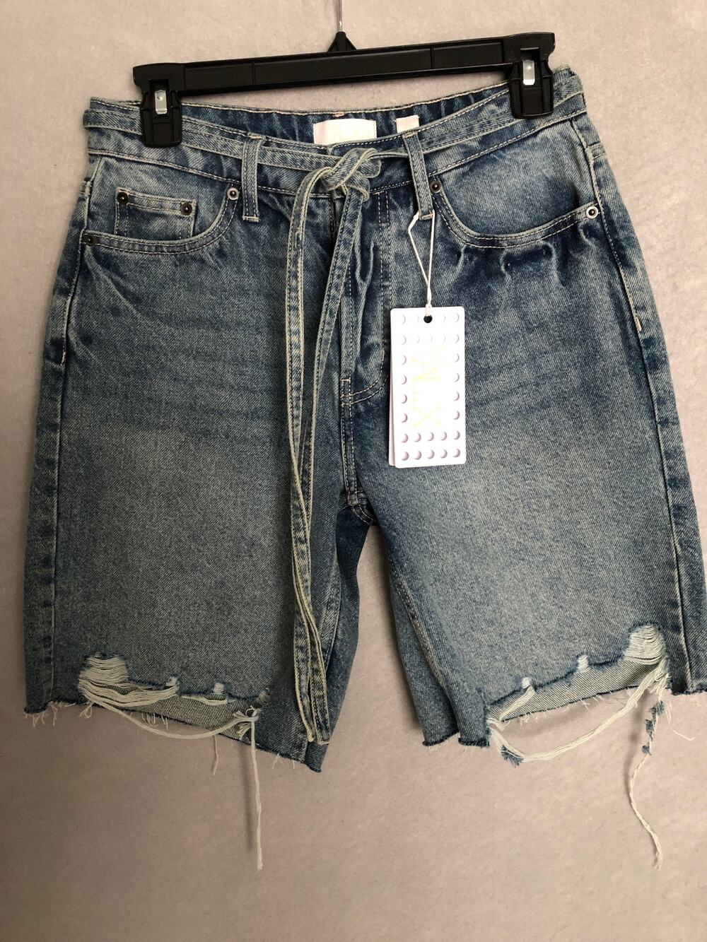 Le' AL.X Denim Mid-Rise Shorts  Distressed Bermuda Women's Size 25 NEW